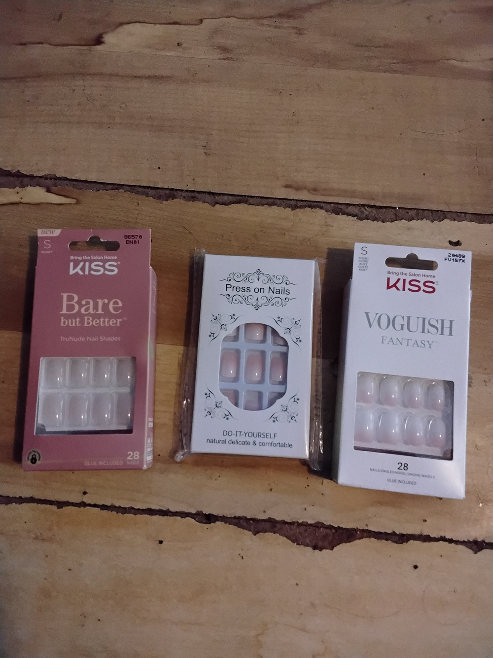 KISS Bare but Better + Press-On Nails Trio - Soft Pink & Nude Mix